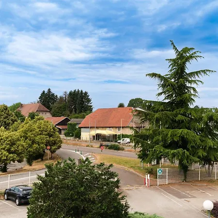 Hotel Chateaufarine 2*