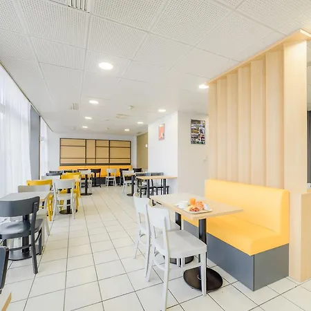 Hotel Chateaufarine Besançon